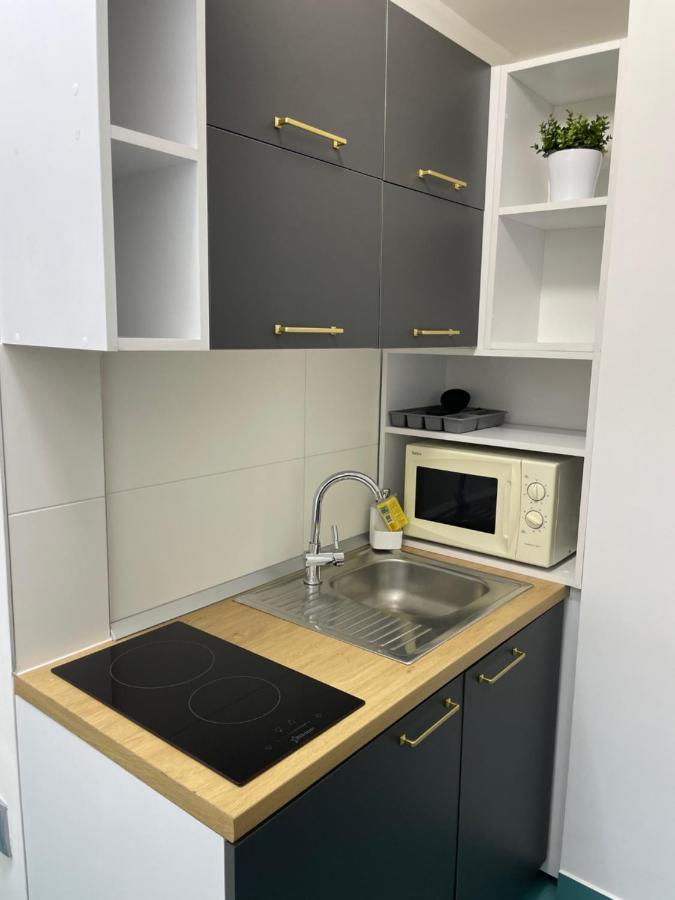 Metropole Apartments Studio City Bucharest Luaran gambar