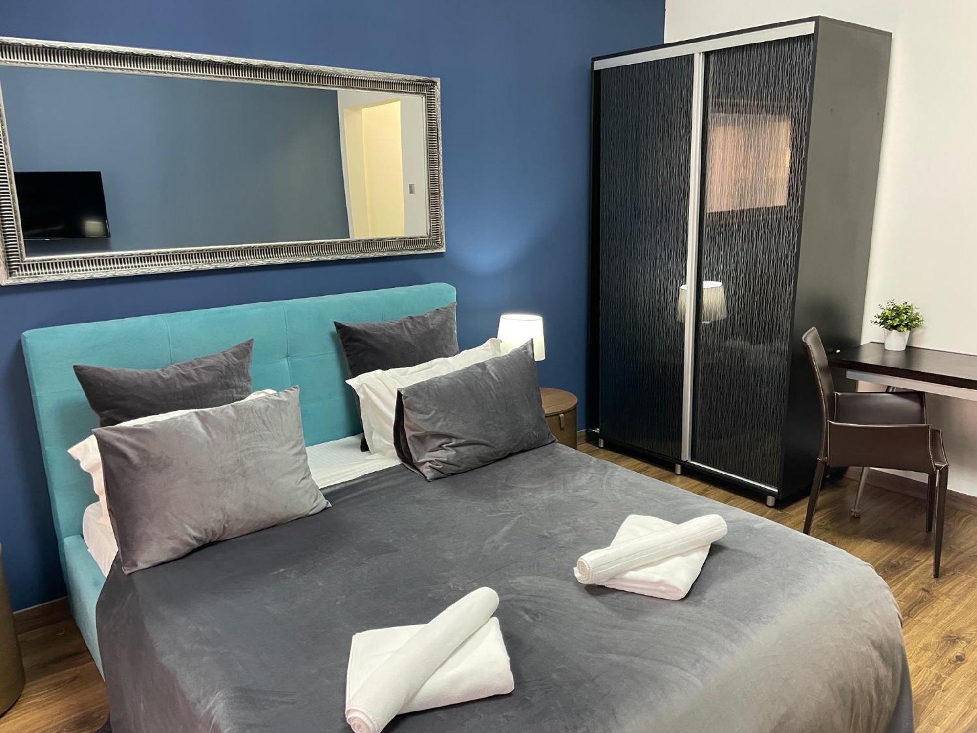 Metropole Apartments Studio City Bucharest Luaran gambar